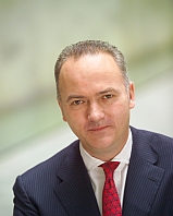 Dr. Gregor Matthies