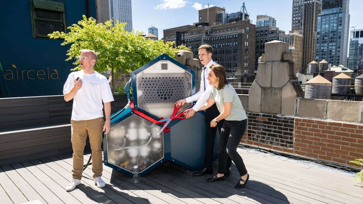 Aircela Präsentation der Wundermaschine über den Dächern von New York