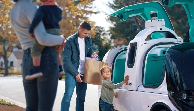 Arm unterstützt Nuro - Lieferroboter Service Familie