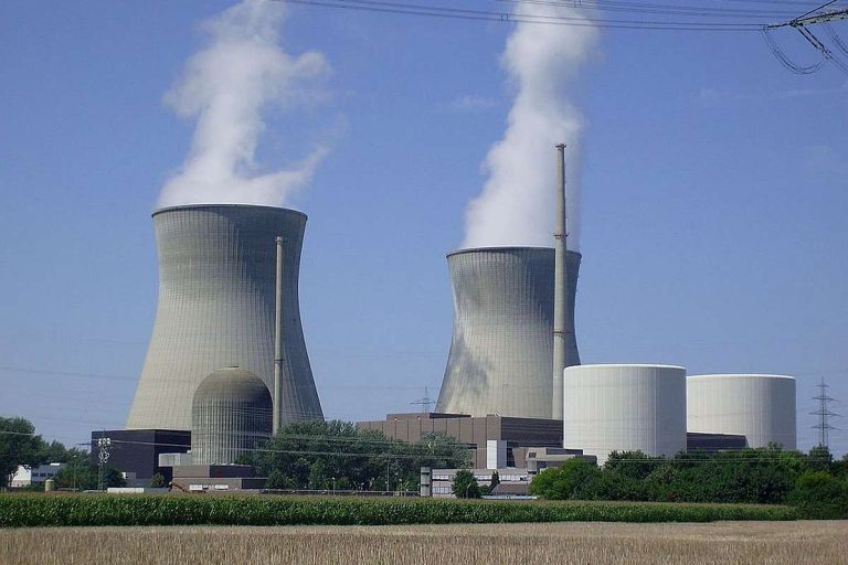 Atomkraftwerk Grundremmingen - Kühltürme vor der Sprengung 2025