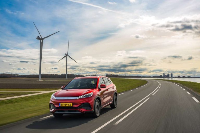 BYD 2. Fabrik in Europa Atto 3
