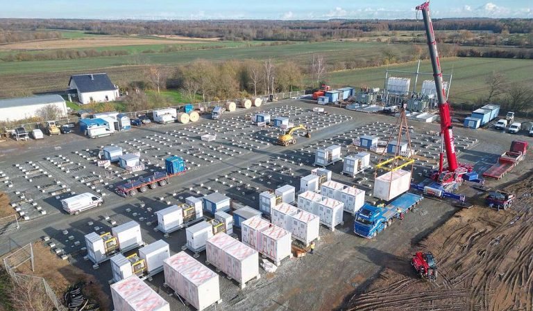 Batteriegroßspeicher in Bollingstedt während Bauphase 2024