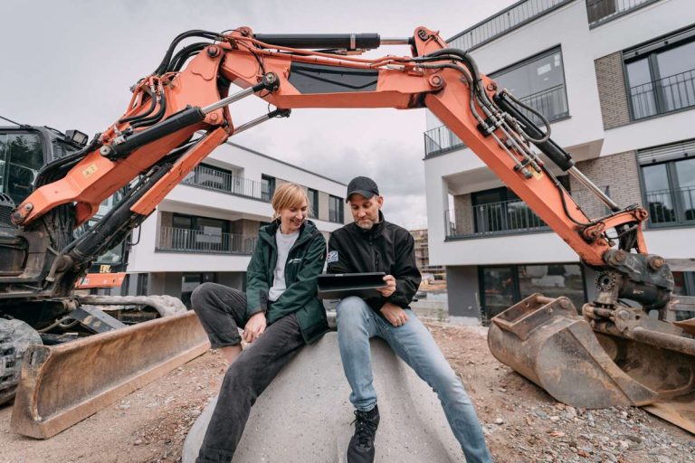 Batteriespeicher-Sharing: Projekt von Naturstrom und SMA