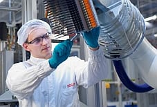Bosch eröffnet Photovoltaik-Zentrum in Thüringen