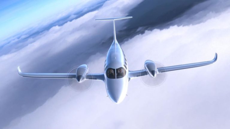 Air-Taxi-Dienstleister air2E kauft Elektroflugzeug eFlyer 800