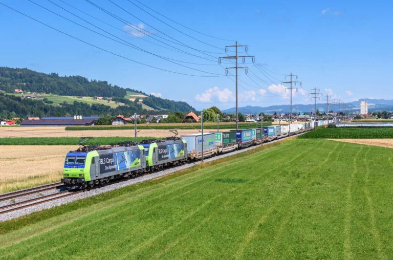 Cargobeamer Zug Klimafreundlicher Güterverkehr