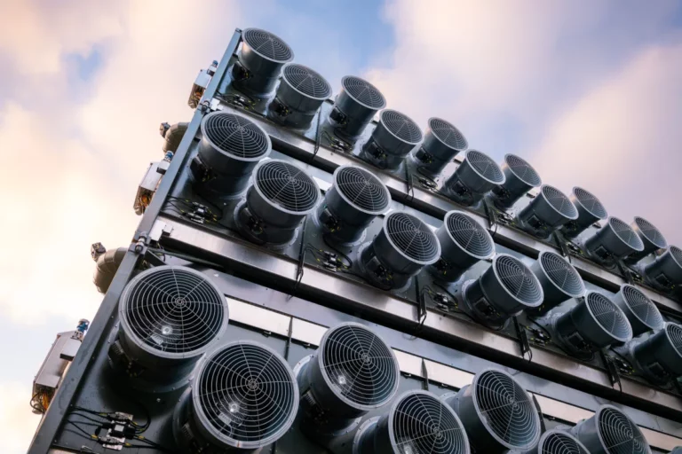 Climeworks bringt CO₂-Entnahme in den KI-Boom