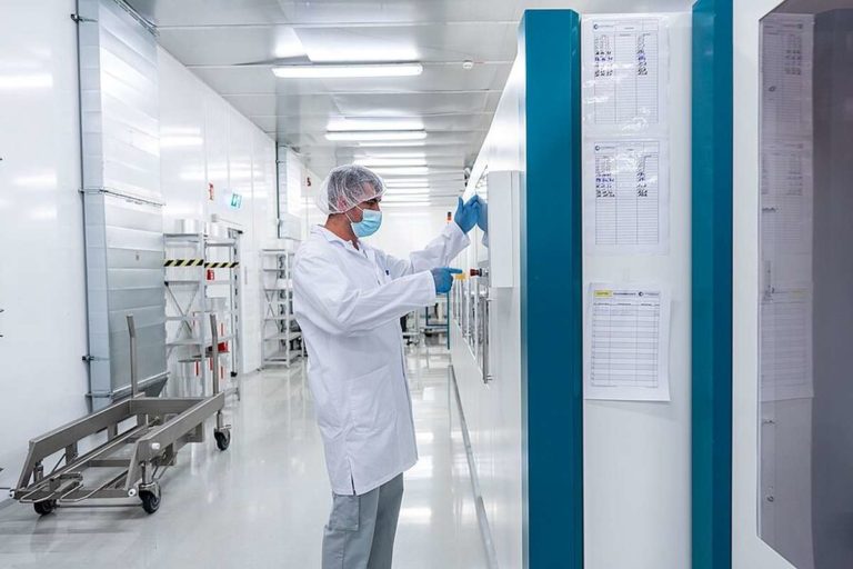 Customcells Cleantech-Unternehmen forscht an Premium-Batteriezellen
