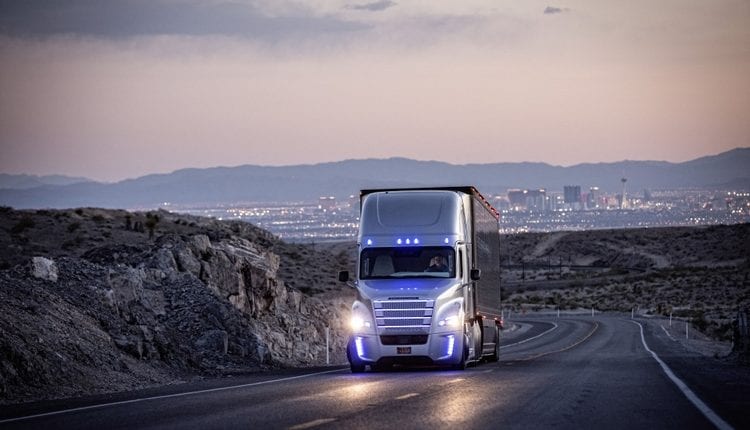 Daimler Trucks setzt auf autonomes Fahren