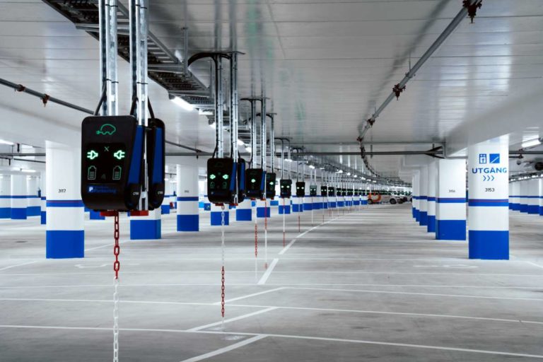 E-Auto-Parkhaus Stockholm CTEK