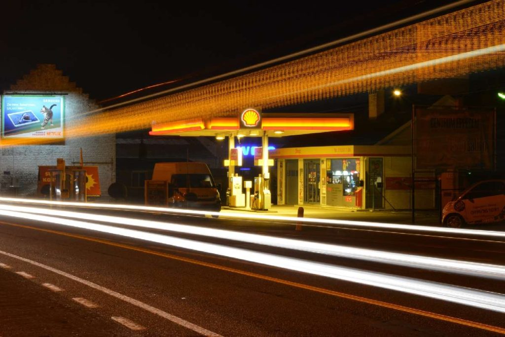 Streit um E-Fuels Wissing Verbrenner-Verbot
