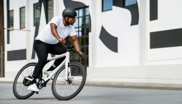 Eeyo 1 Ultraleichtes E-Bike mit Smartwheel von Gogoro