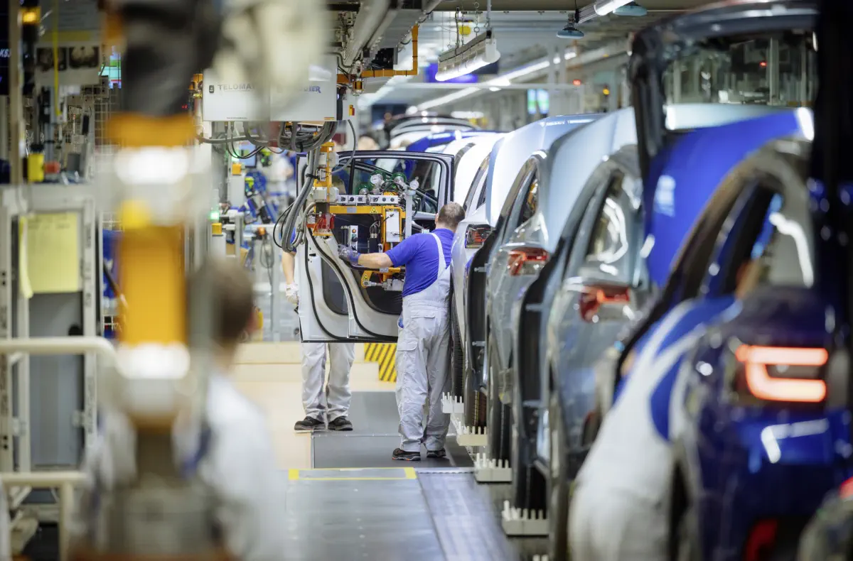Elektroauto Produktion im Werk Zwickau Mosel Volkswagen verspricht Werk bleibt erhalten