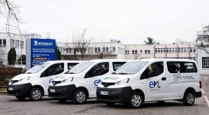 Mit Elektrofahrzeugen fahren Mitarbeiter von Michelin und Siemens zwischen Deutschland und Frankreich. Eine junge, von KIT-Absolventen gegründete Firma stellt die Fahrzeuge. (Foto: Sandra Göttisheim)