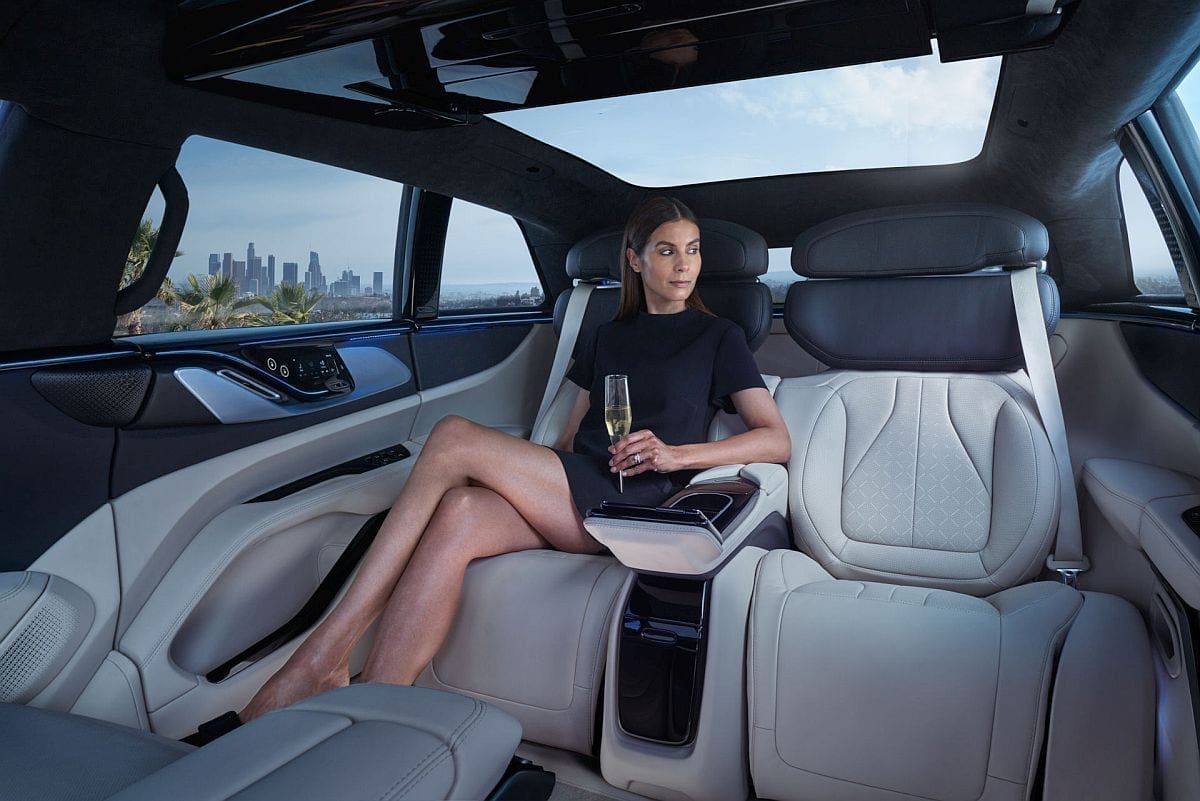 Lounge im FF91 - Elektro-SUV von Faraday Future (Property Solutions Acquisition Corp.)