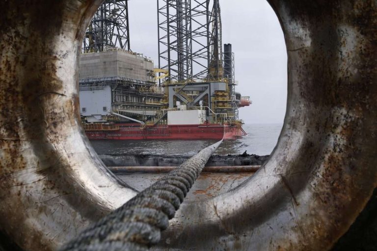 Fitch warnt: Öl- und Gasunternehmen stehen vor einer Ära der Bonitätsherabstufungen 12 Fitch fossile Industrie