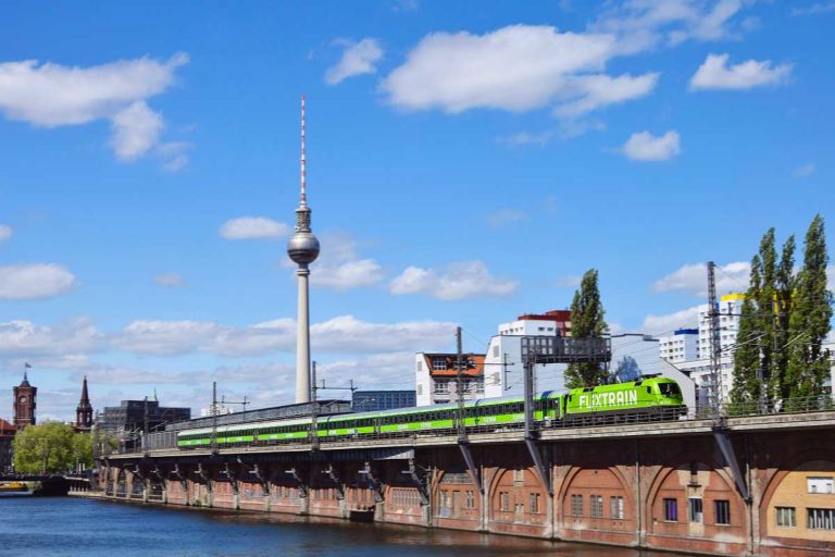 FlixTrain Berlin Fernsehturm