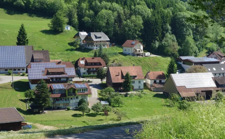 Forsa-Umfrage: Bürger für Erneuerbare Energien und mehr PV-Dächer