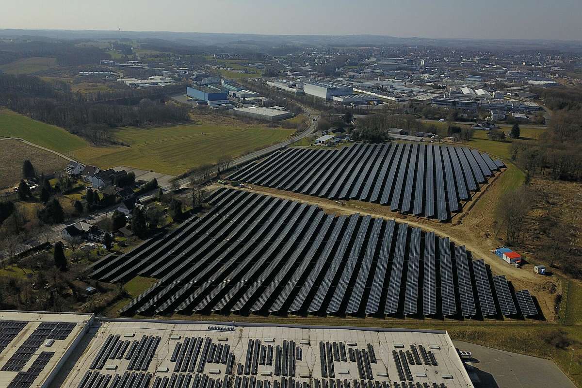 Der Gira Solarpark von oben!