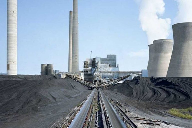Carbon Tracker Studie: Fünf asiatische Länder stehen für 80 Prozent neuer Kohlekraftwerke 12 Kohlekraftwerk in Bangladesch