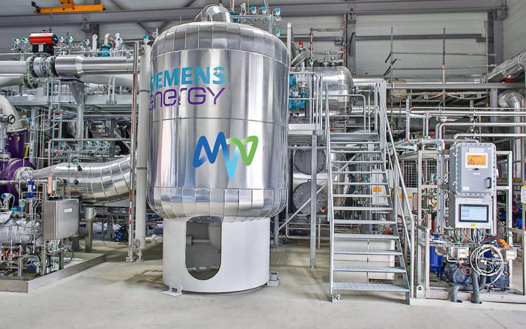 Flusswärmepumpe von Siemens Energy als Teil des Mannheimer Modells