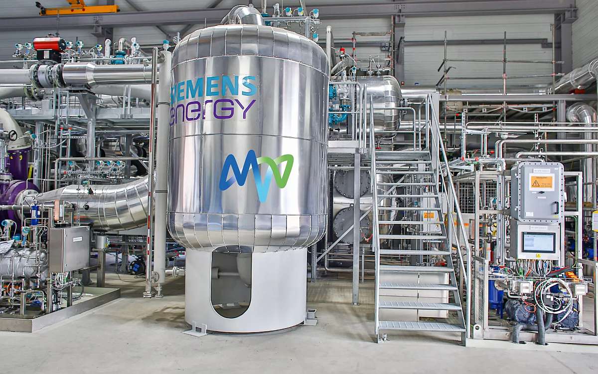 Flusswärmepumpe von Siemens Energy als Teil des Mannheimer Modells