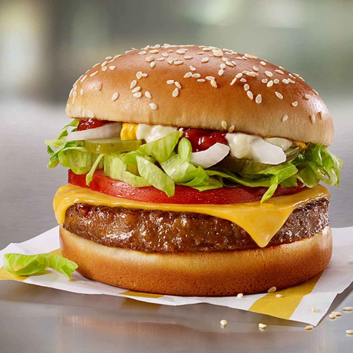 McPlanet Burger McDonald's mit Fleisch von Beyond Meat
