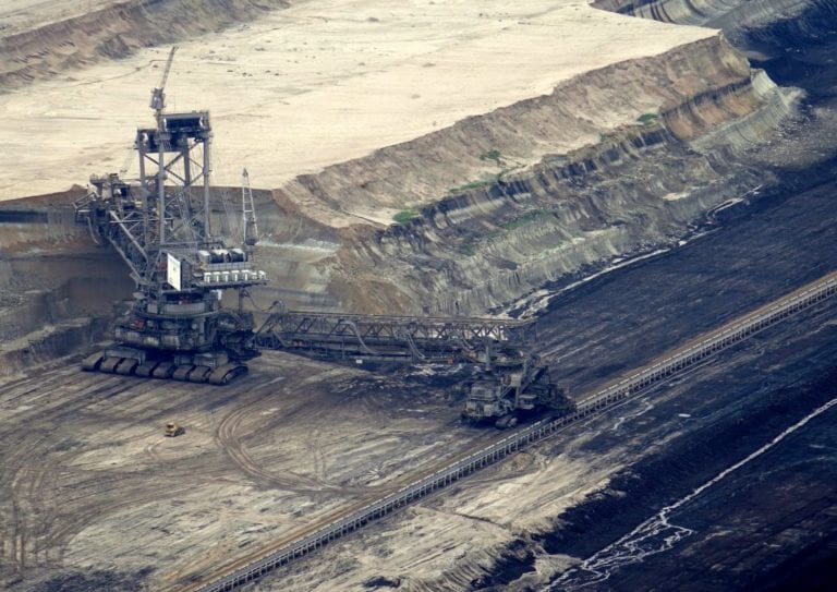 Tagebau Hambach: Entsteht ein schwimmender 10-Gigawatt-Solarpark? 4 Heterojunction-Solarzellen für Hambacher Tagebau