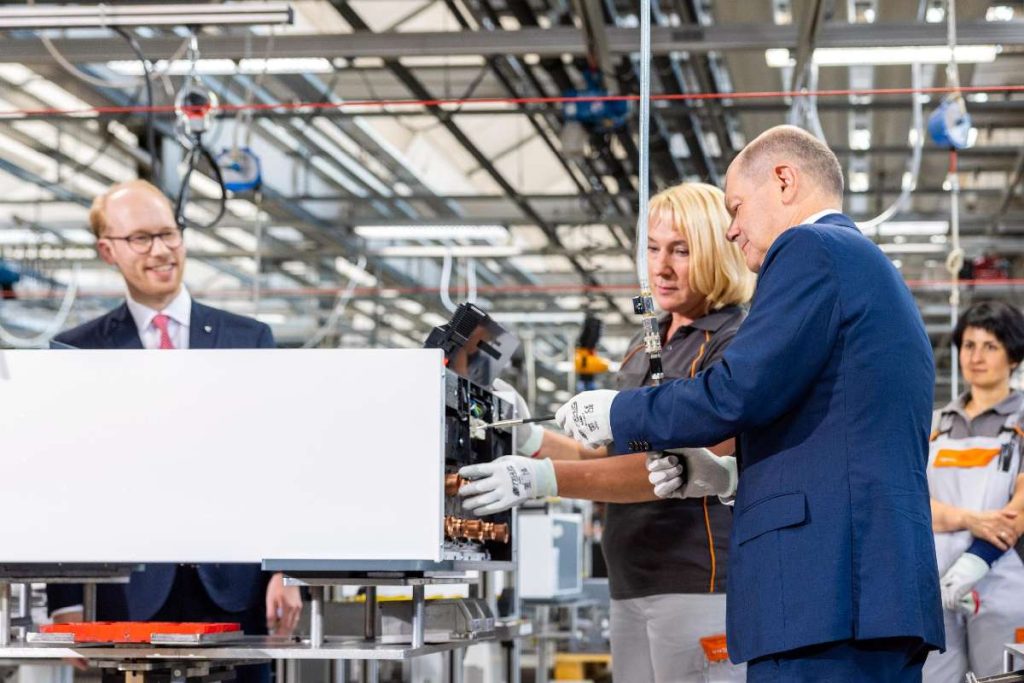 Modernisierungspaket Scholz Viessmann Wärmepumpe