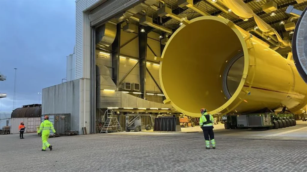 Bauteil für Nortdlicht I, den Offshore-Windpark von Vattenfall