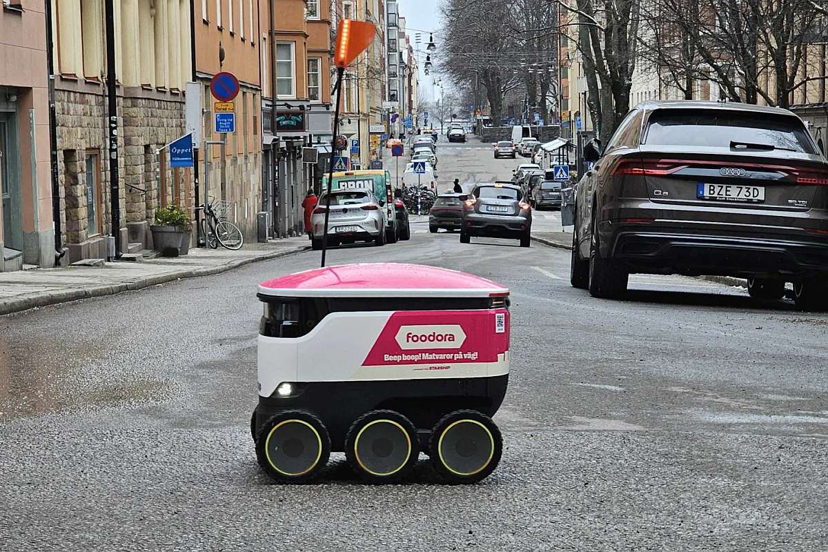 Roboter liefern Essen Starship Technologies Foodora Stockholm