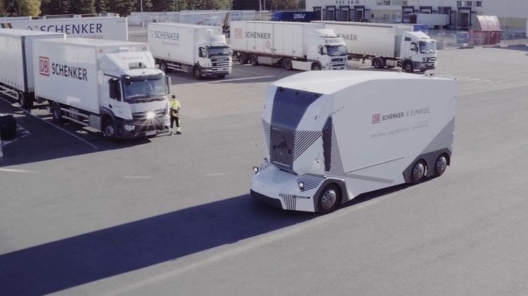 DB Schenker testet autonomen Robotertruck.