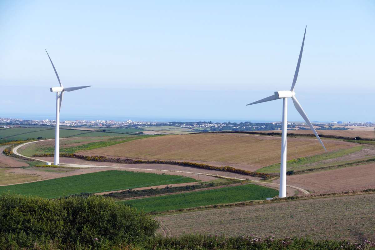 Windenergie: Schlaflabor-Studie zu Windpark-Infraschall und Wind-Turbinen-Syndrom