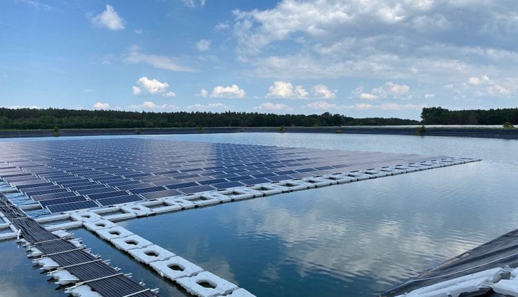 Next Kraftwerke integriert Schwimmendes Solarkraftwerk bei Salzwedel