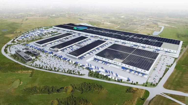 SolarFuture realisiert weltgrößte Dach-PV-Anlage in Dänemark 16 SolarFuture Weltgrößte Dach-PV-Solaranlage
