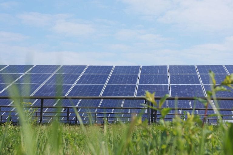 Solarparks Naturstrom - Solardeckel droht Ausbau zu bremsen