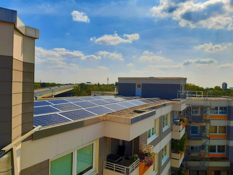Endlich: Bundestag wird Solardeckel morgen abschaffen 18 Solardeckel wird beseitigt - neue Chancen für Mieterstrom, wie hier von Solarimo