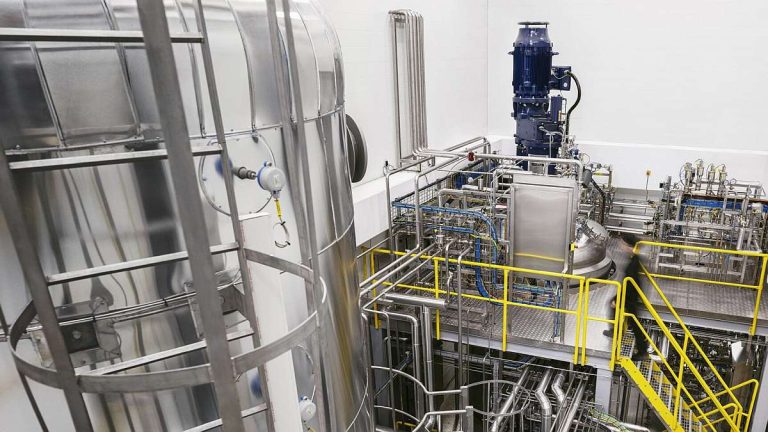 Solein Produktion skaliert Faktor 100 Solar Foods