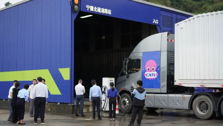 CATL und Octopus wetten auf Batteriewechsel für E-Lkw