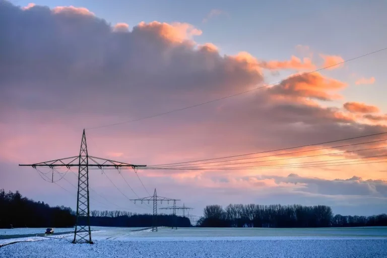 Im Jahr 2025: Solar überholt Kohle 3 Solar überholt Kohle Symbolfoto