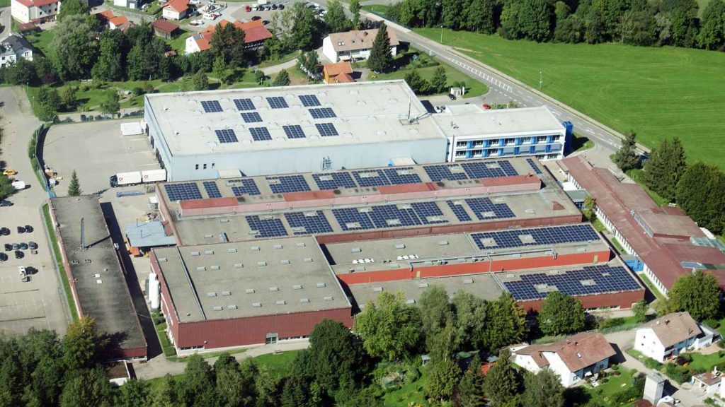 TQ-Group Klimaneutral dank BHWK, Photovoltaik, Elektroautos