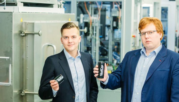 CEO Taavi Madiberk und Chairman Oliver Ahlberg (links) von Skeleton Technologies - frisches Kapital von Taavet Hinrikus