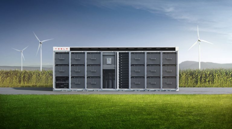 Powerhub, Autobidder und Co.: Wie Tesla Energy das Betriebssystem für die Energieversorgung der Zukunft entwickelt 15 Tesla Energy Megapack mit Windenergie