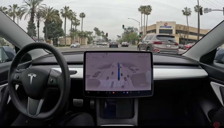 Tesla-Robotaxi Youtube Video