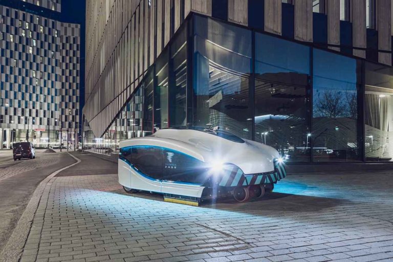 Trombia Free: Reinigt der Roboter bald auch deutsche Straßen? 15 Trombia Free autonome Kehrmaschine in Helsinki