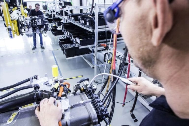 Daimler bringt seine Brennstoffzellen-Aktivitäten in das Joint Venture mit Volvo ein