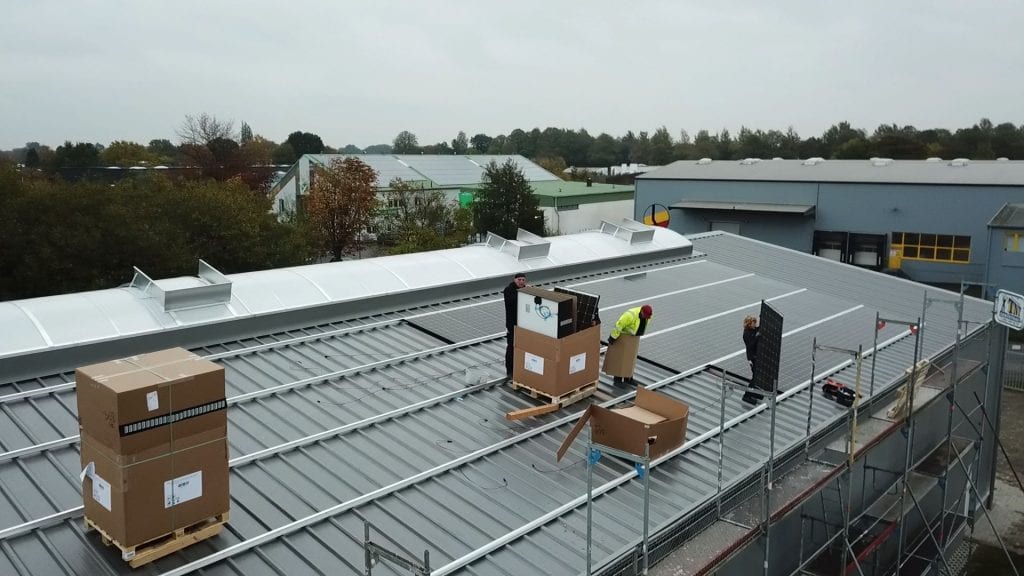Installation PV-Dachanlage Wellbrock Erneuerbare Energien