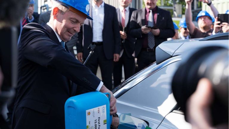 Wissings Träume - Wasserstoff für Autos mit Brennstoffzelle