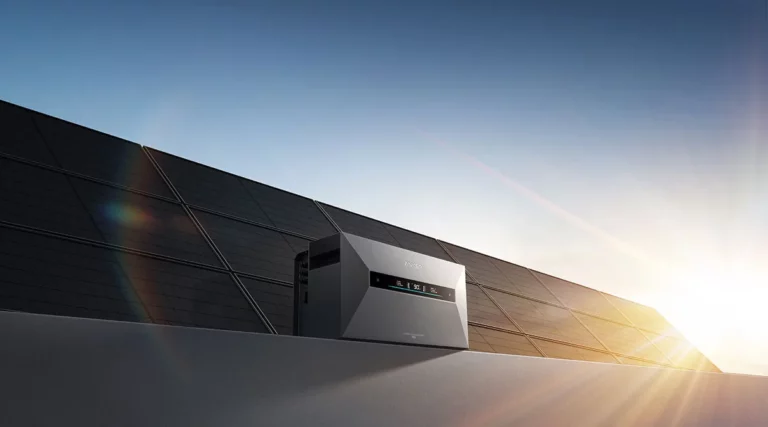 Weniger Sonne, mehr Planung: Wie intelligente Speicher Solarenergie effizienter nutzbar machen
