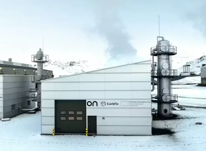 Abscheideanlage des Projekts Silverstone von ON Power und Carbfix am Geothermiekraftwerk Hellisheidi in Island